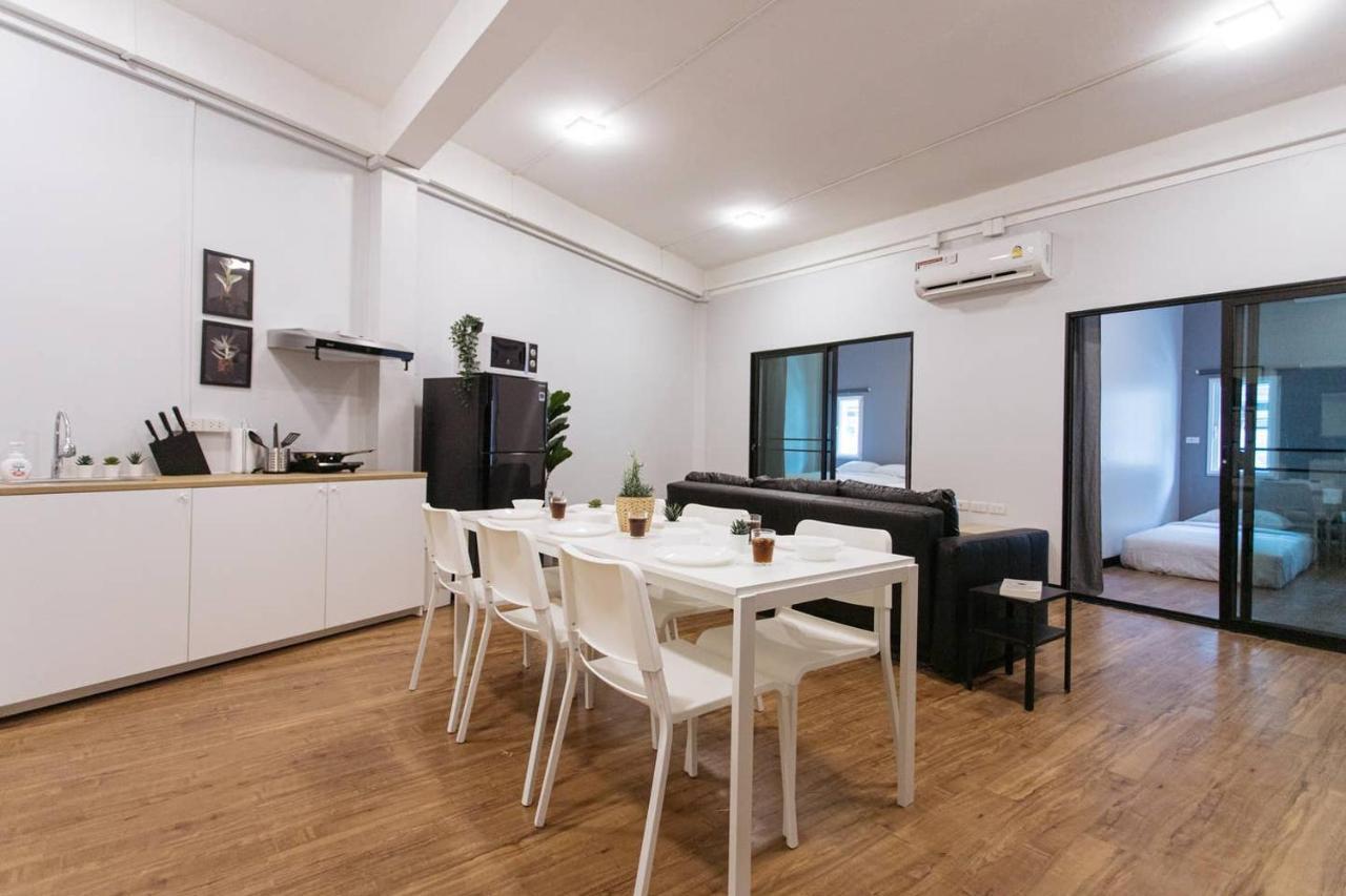U3 Large 2 Bedroom Full Kitchen Near Bts Udomsuk バンコク都 エクステリア 写真