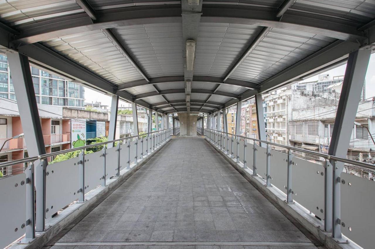 U3 Large 2 Bedroom Full Kitchen Near Bts Udomsuk バンコク都 エクステリア 写真